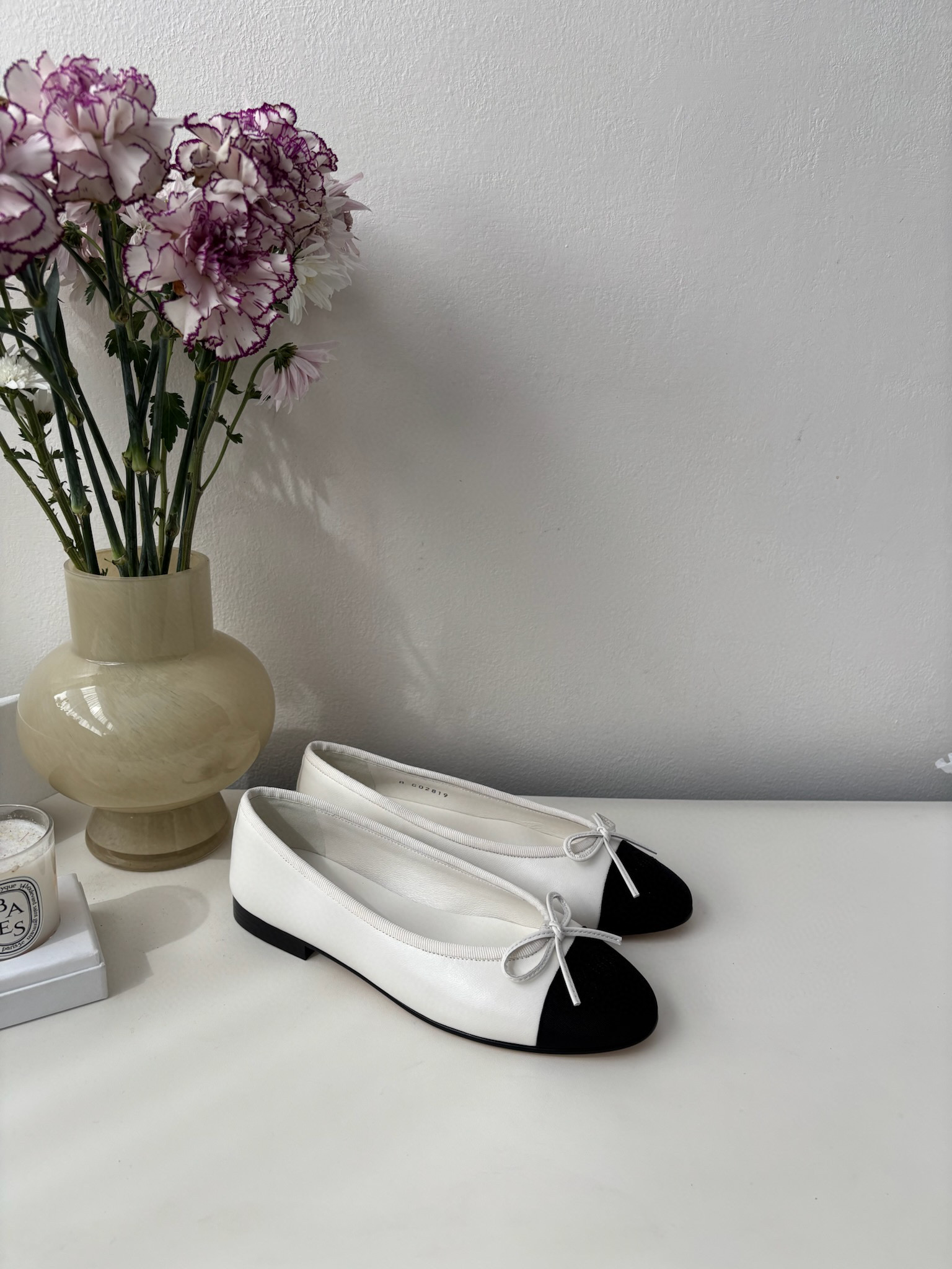 샤넬 CHANEL 26ss 플랫 White