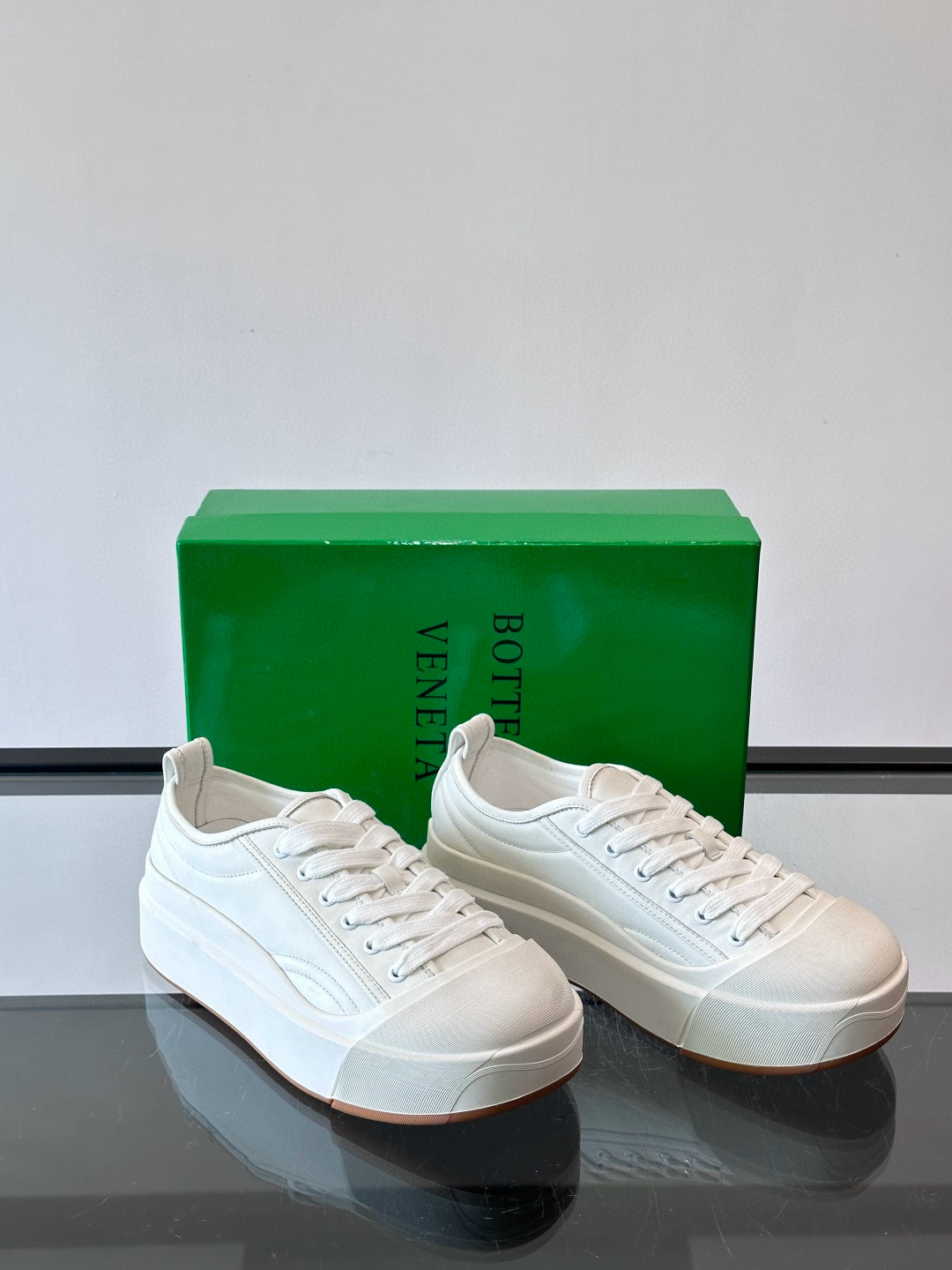 보테가 베네타 Bottega Veneta Vulcan 스니커즈