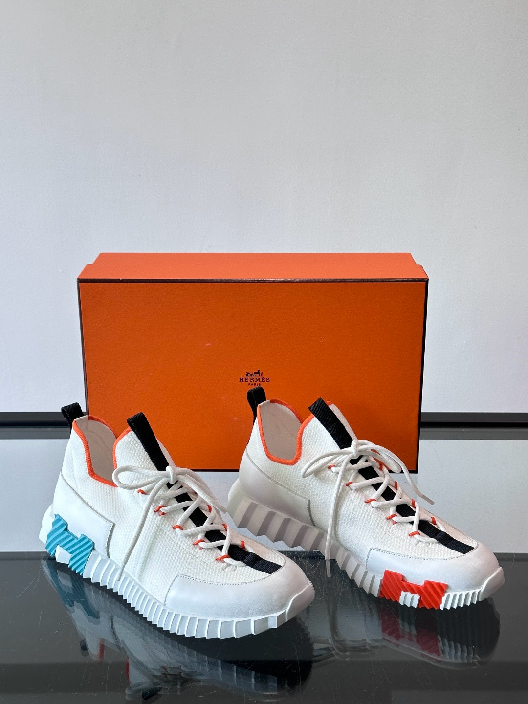 에르메스 Hermes Bouncing 스니커즈