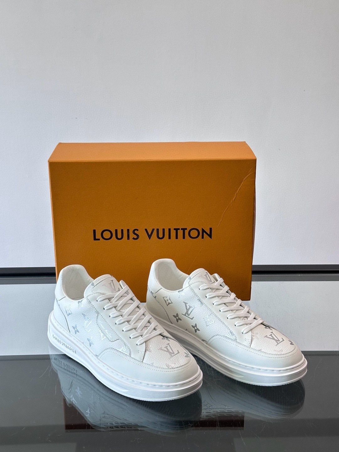 루이비통 Louis Vuitton  Beverly Hills 스니커즈