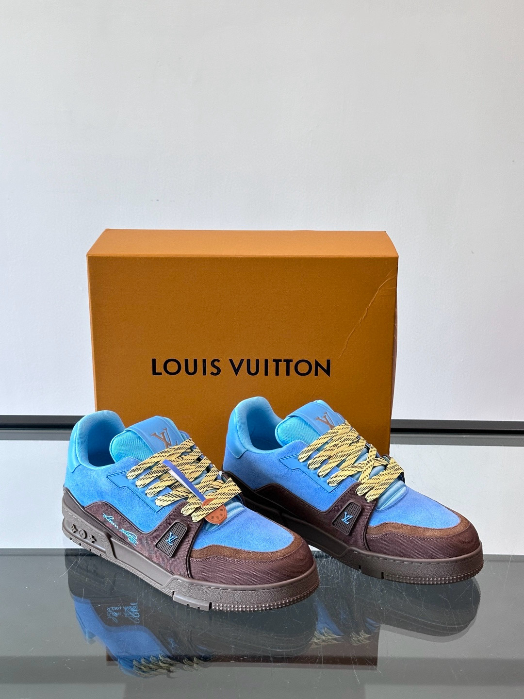 루이비통 Louis Vuitton Trainer 스니커즈