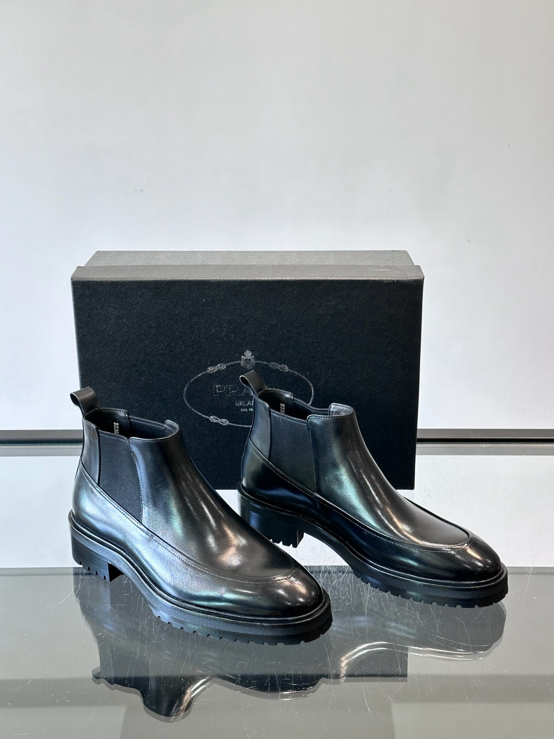 프라다 Prada 부츠