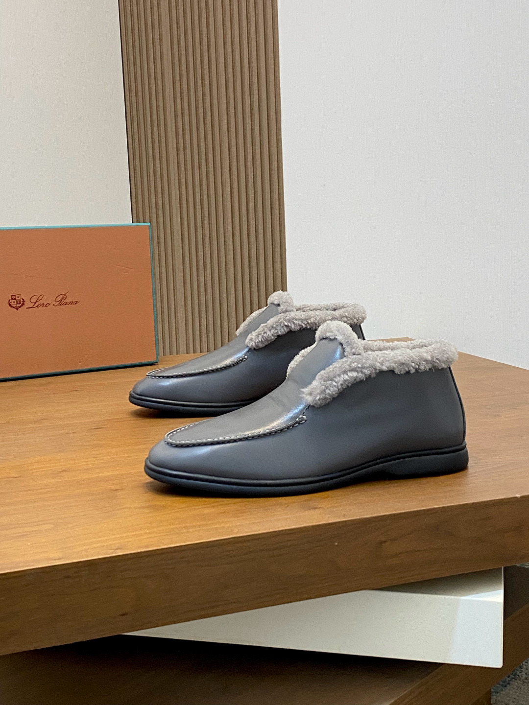 로로피아나 Loro Piana 부츠