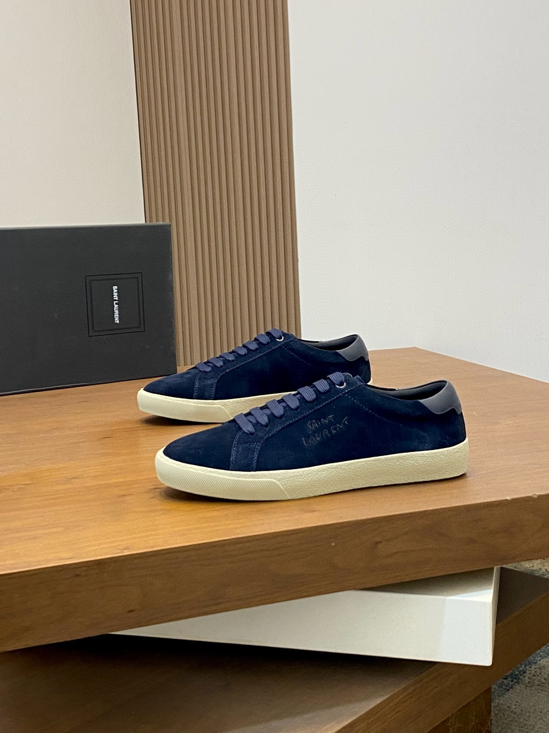 생로랑 Saint Laurent 스니커즈
