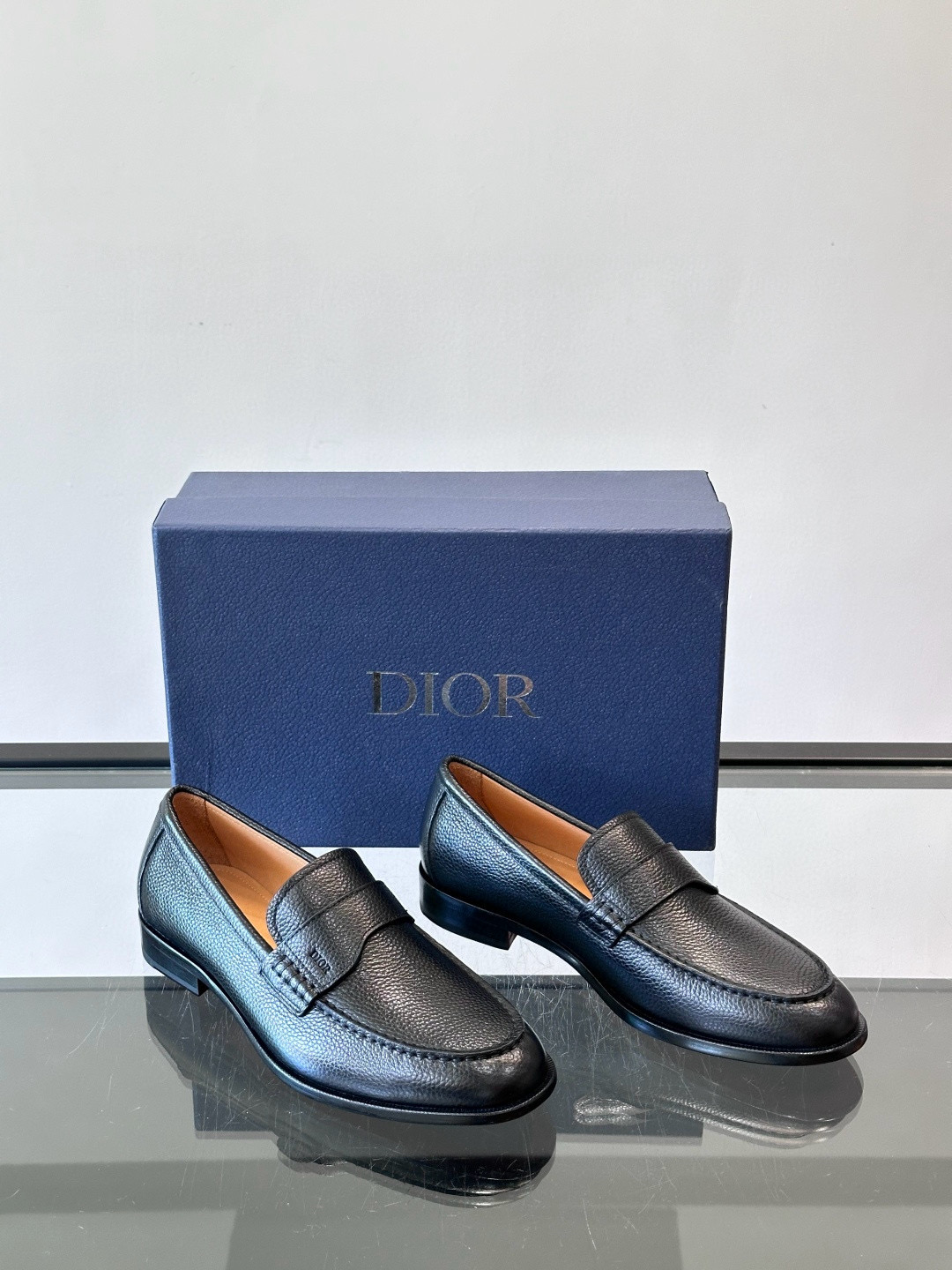 디올 Dior 로퍼 슈즈