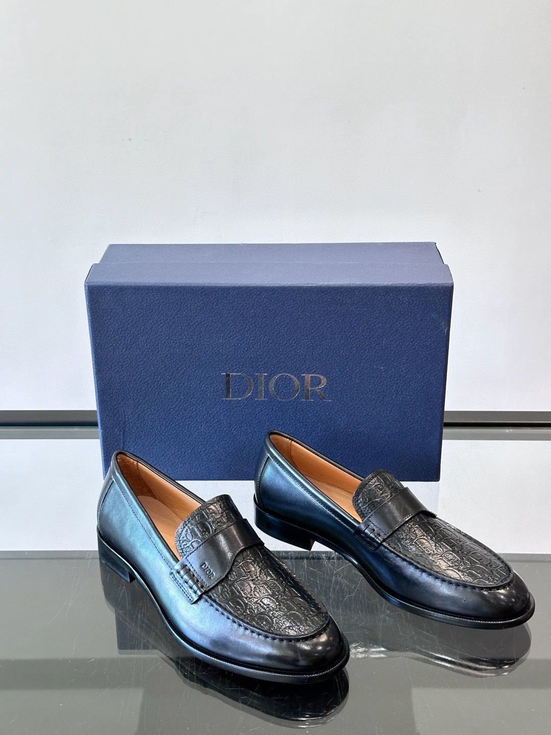 디올 Dior 로퍼 슈즈