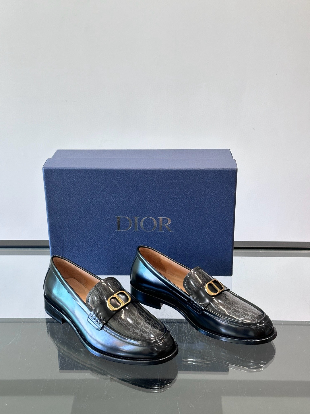 디올 Dior 로퍼 슈즈