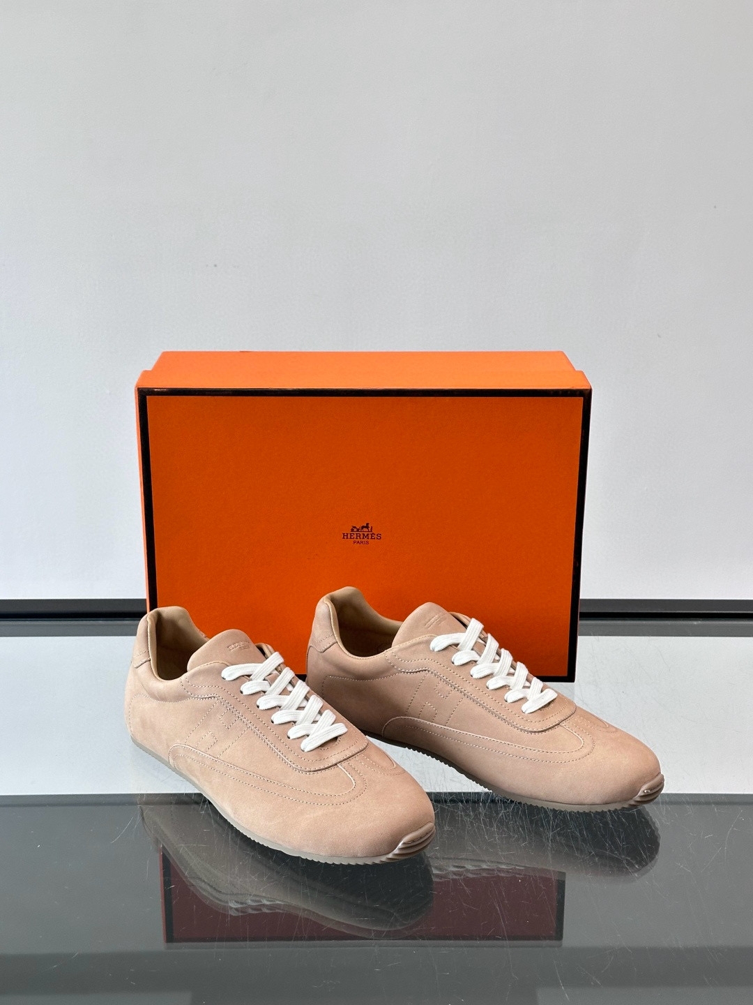 에르메스 Hermes 스니커즈