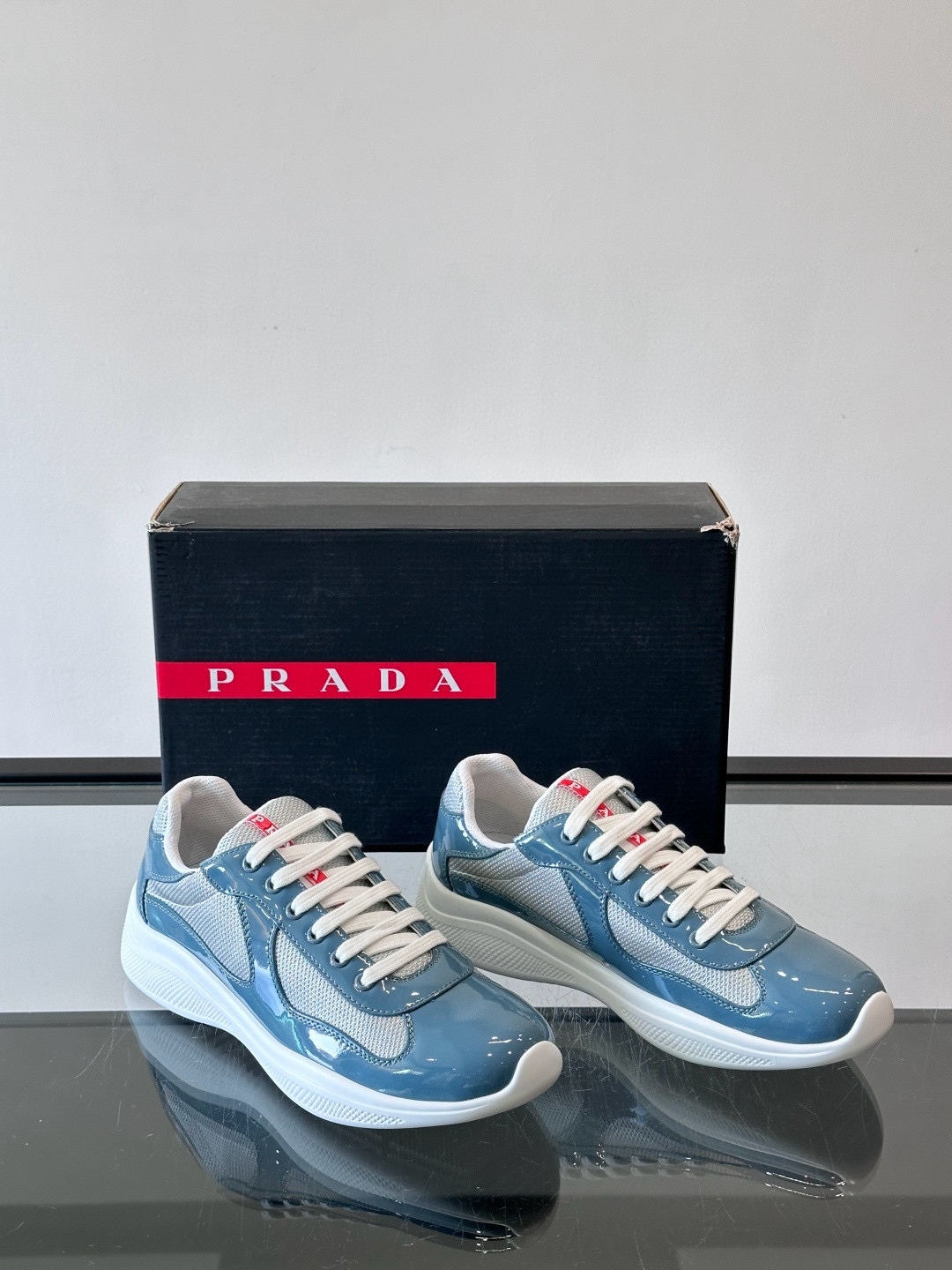 프라다 Prada 스니커즈