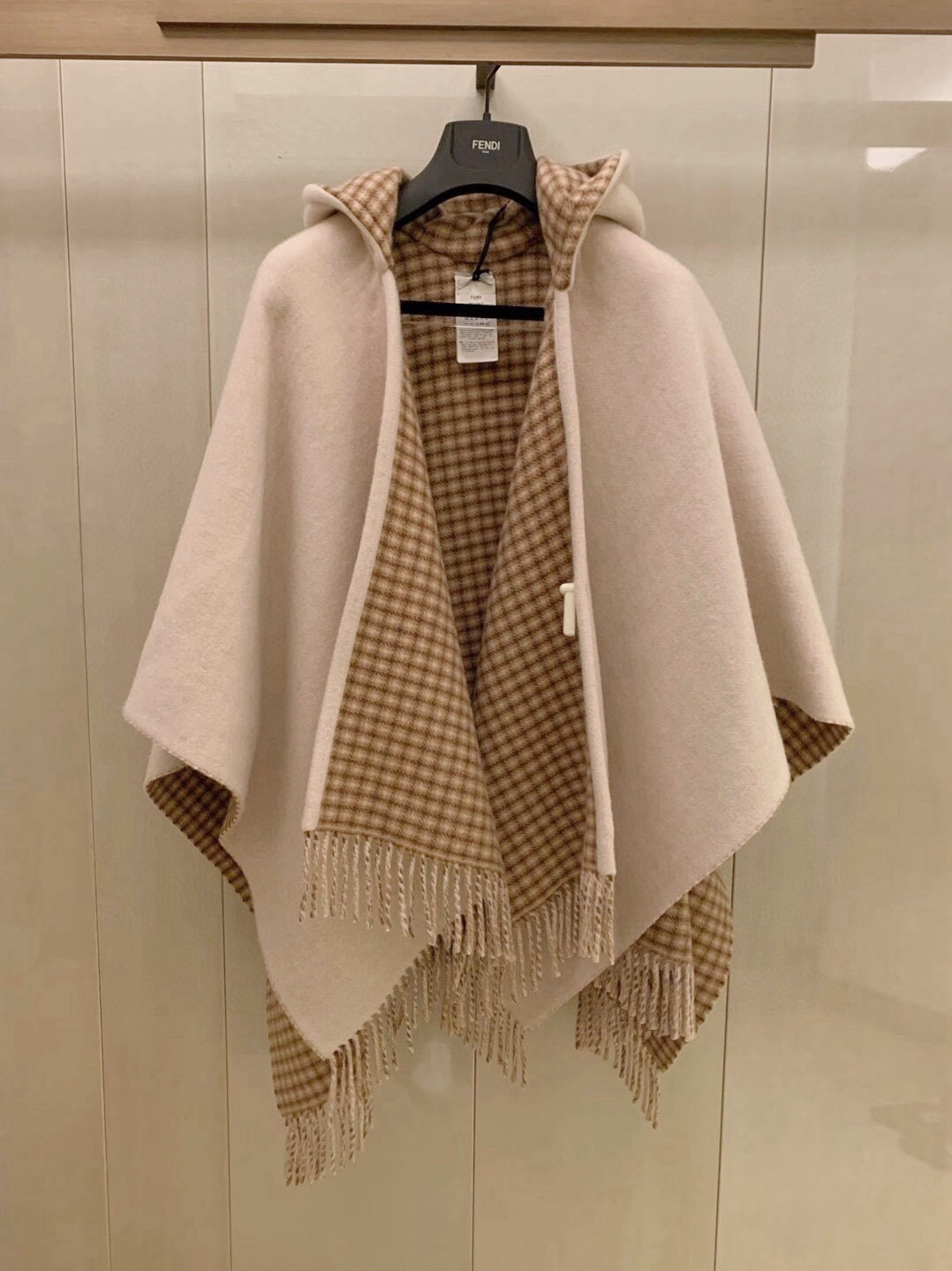 펜디 Fendi 숄 망토 Apricot&Khaki