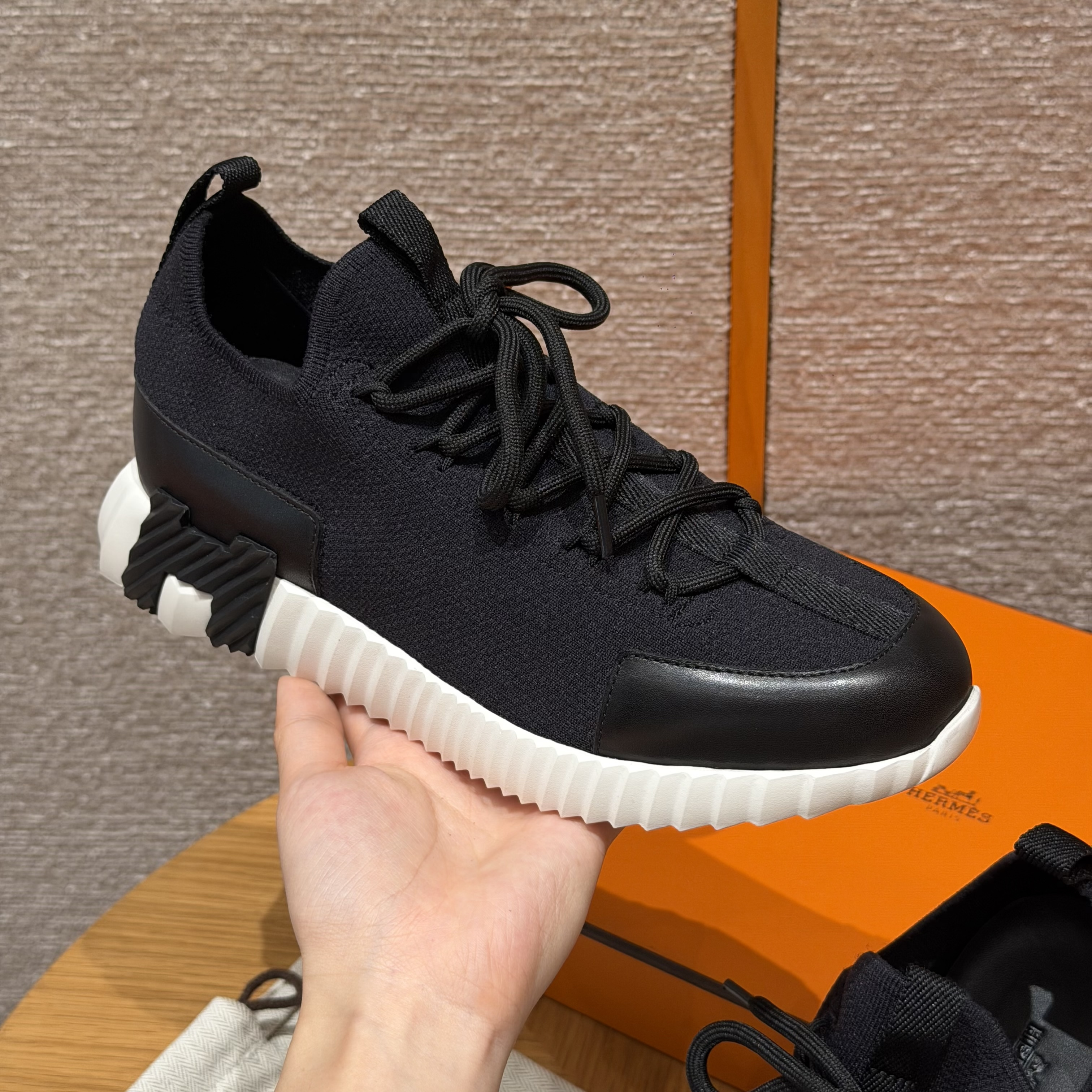에르메스 Hermes 626 Lift slip-on sneaker Lnsole and Lining & Black