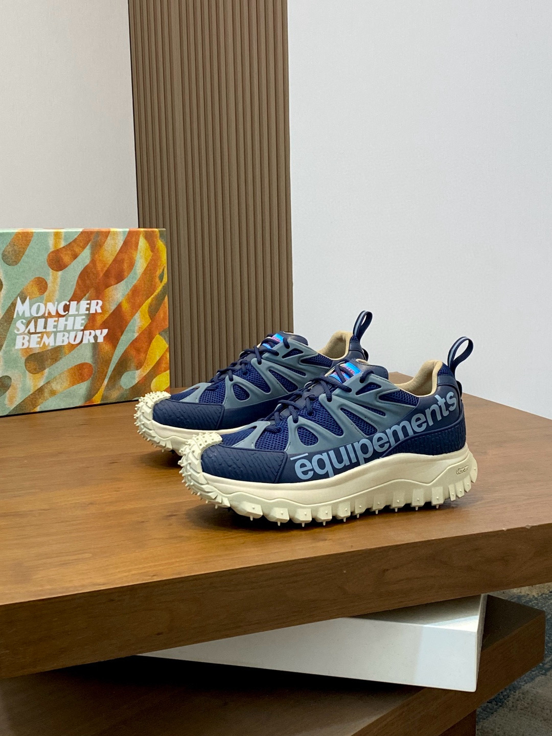 몽클레어 Moncler Trailgrip Amoeba 스니커즈