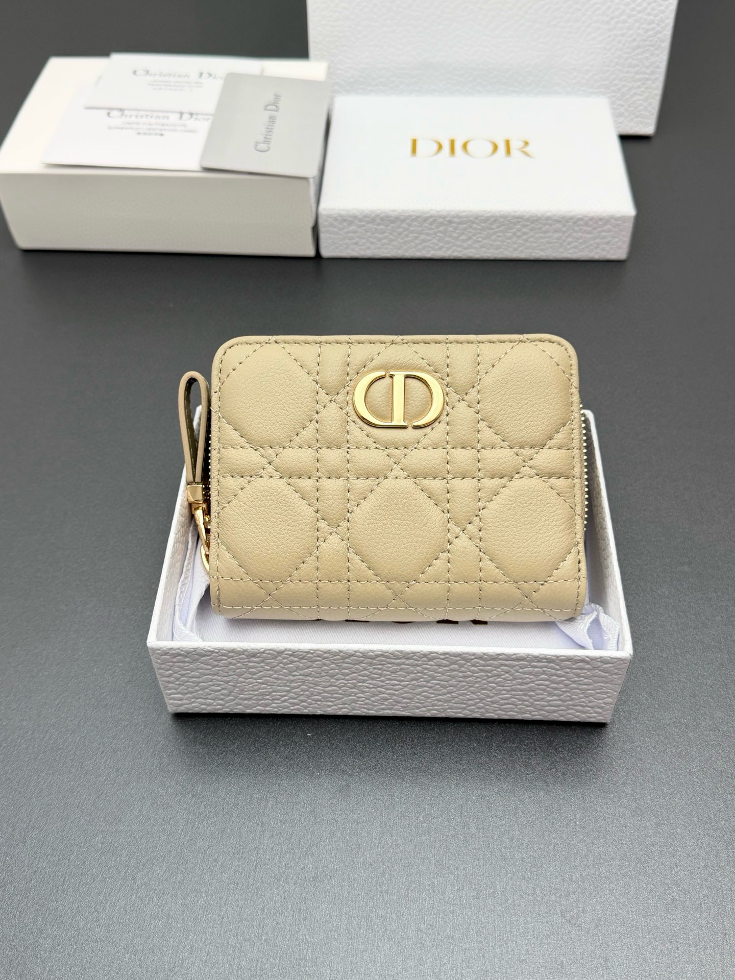 디올 Dior S5032 Cato Glycine 지갑 12cm