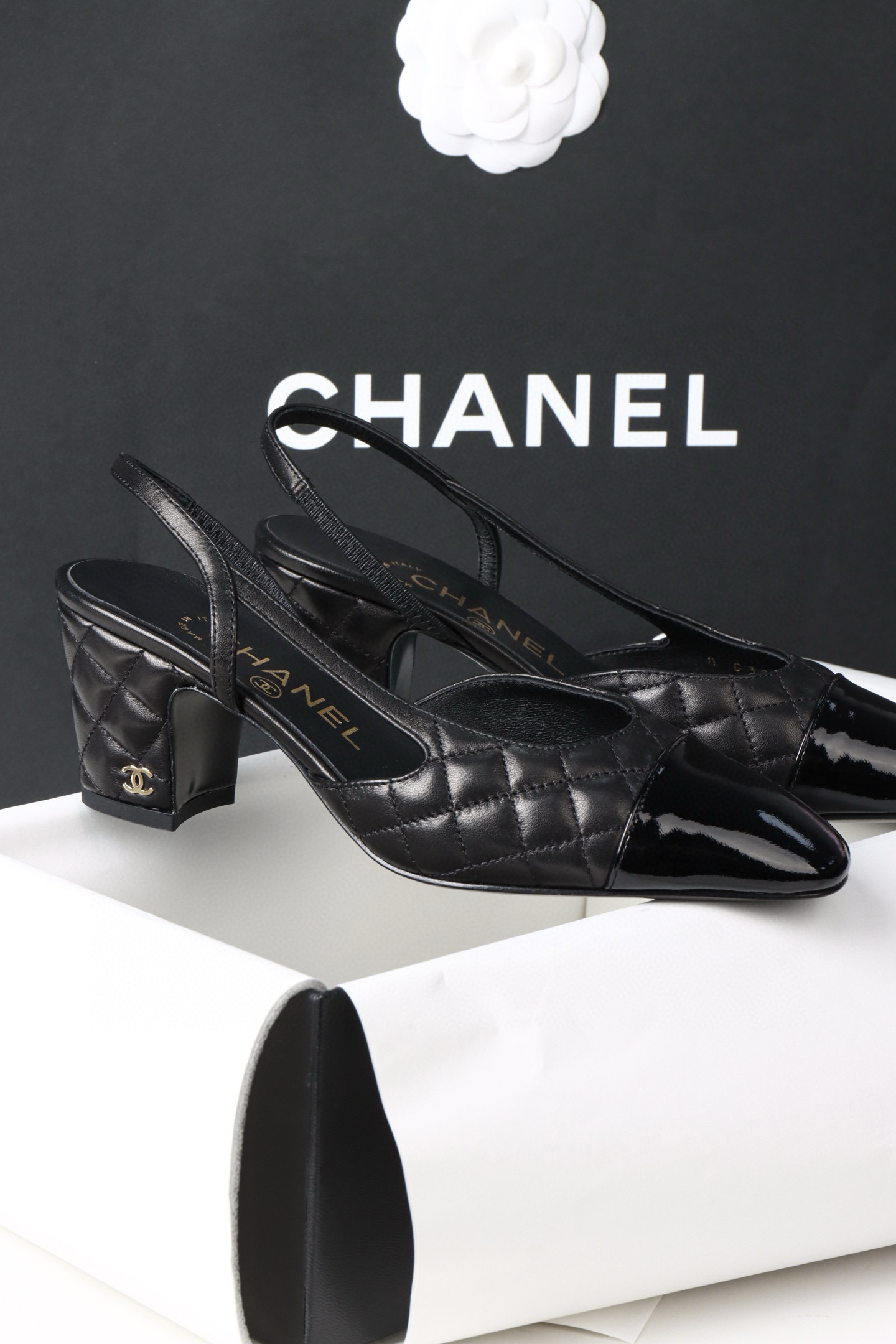 샤넬 CHANEL 25K Slingbacks Black