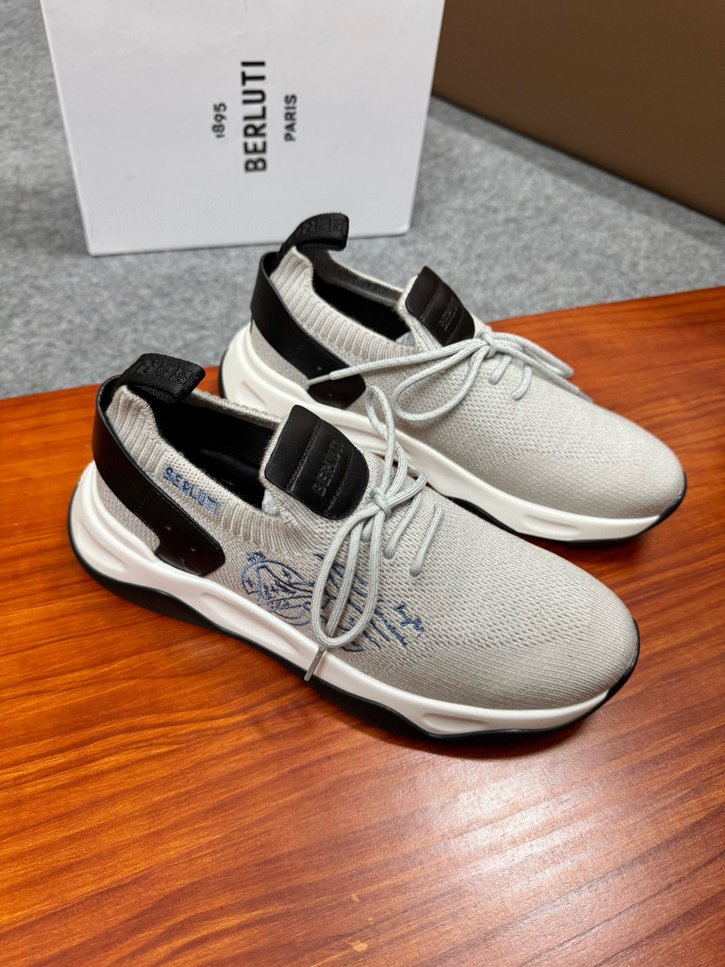 벨루티 Berluti 스니커즈