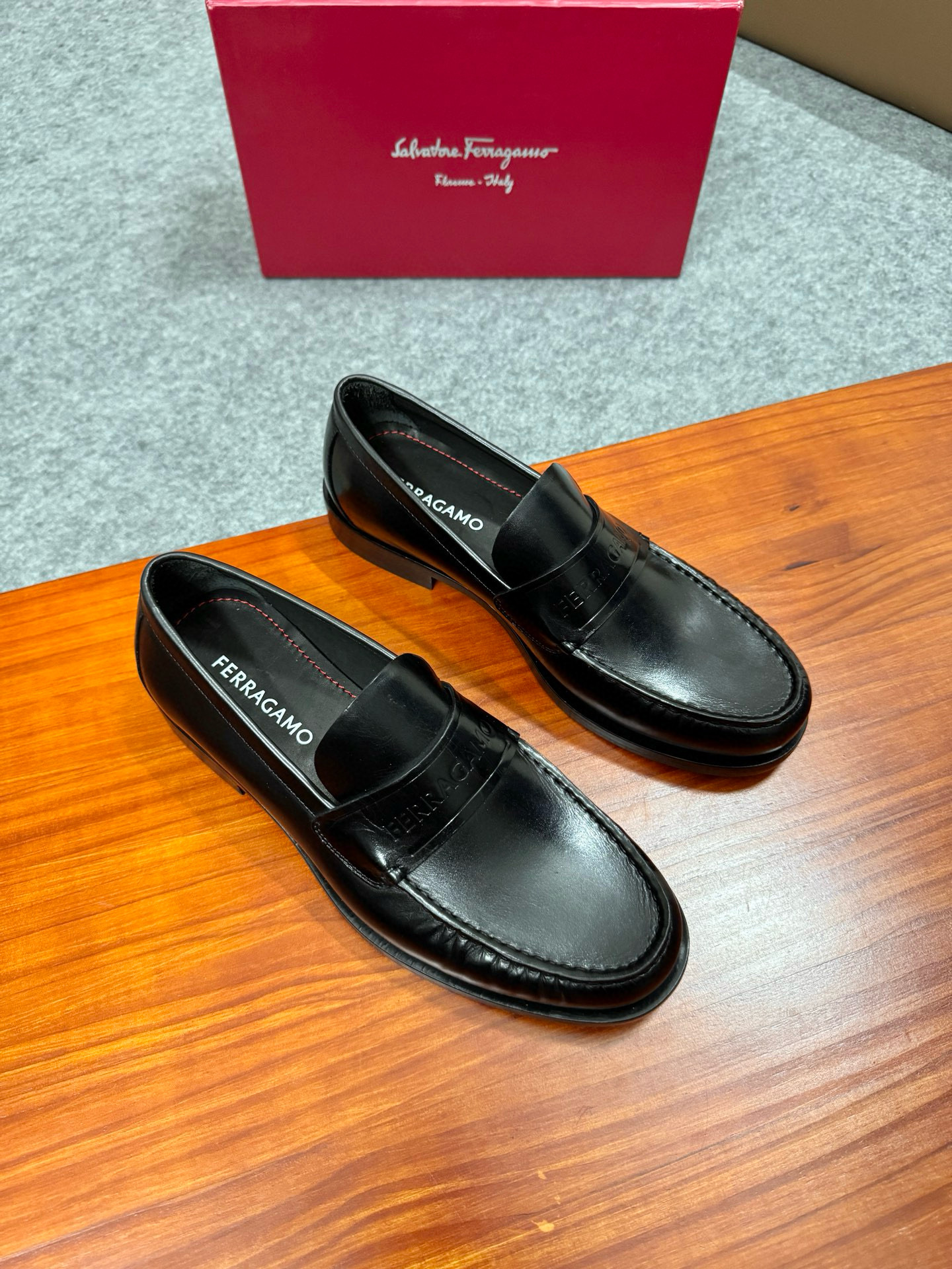 살바토레 페라가모 Salvatore Ferragamo 구두