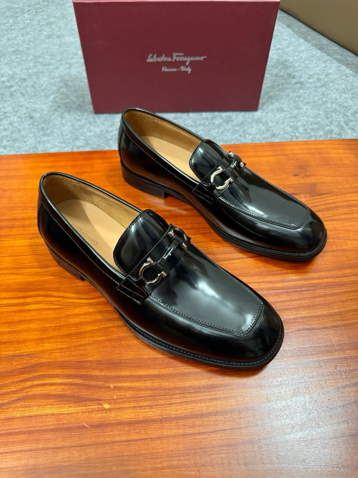 살바토레 페라가모 Salvatore Ferragamo 구두
