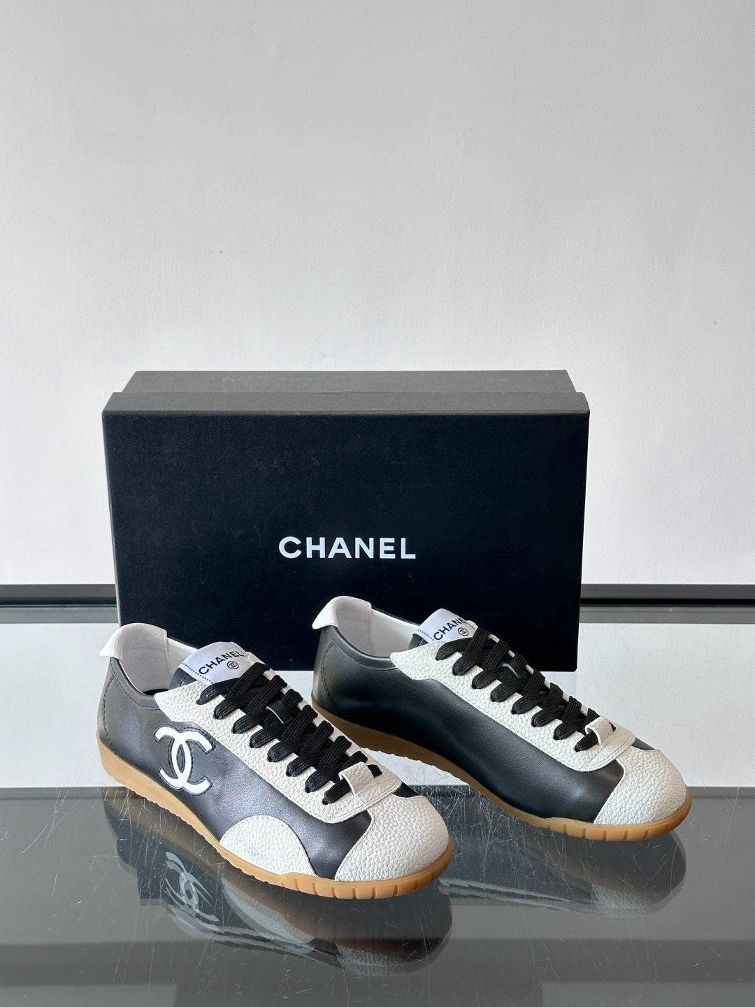 샤넬 CHANEL 스니커즈