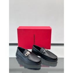 살바토레 페라가모 Salvatore Ferragamo 로퍼