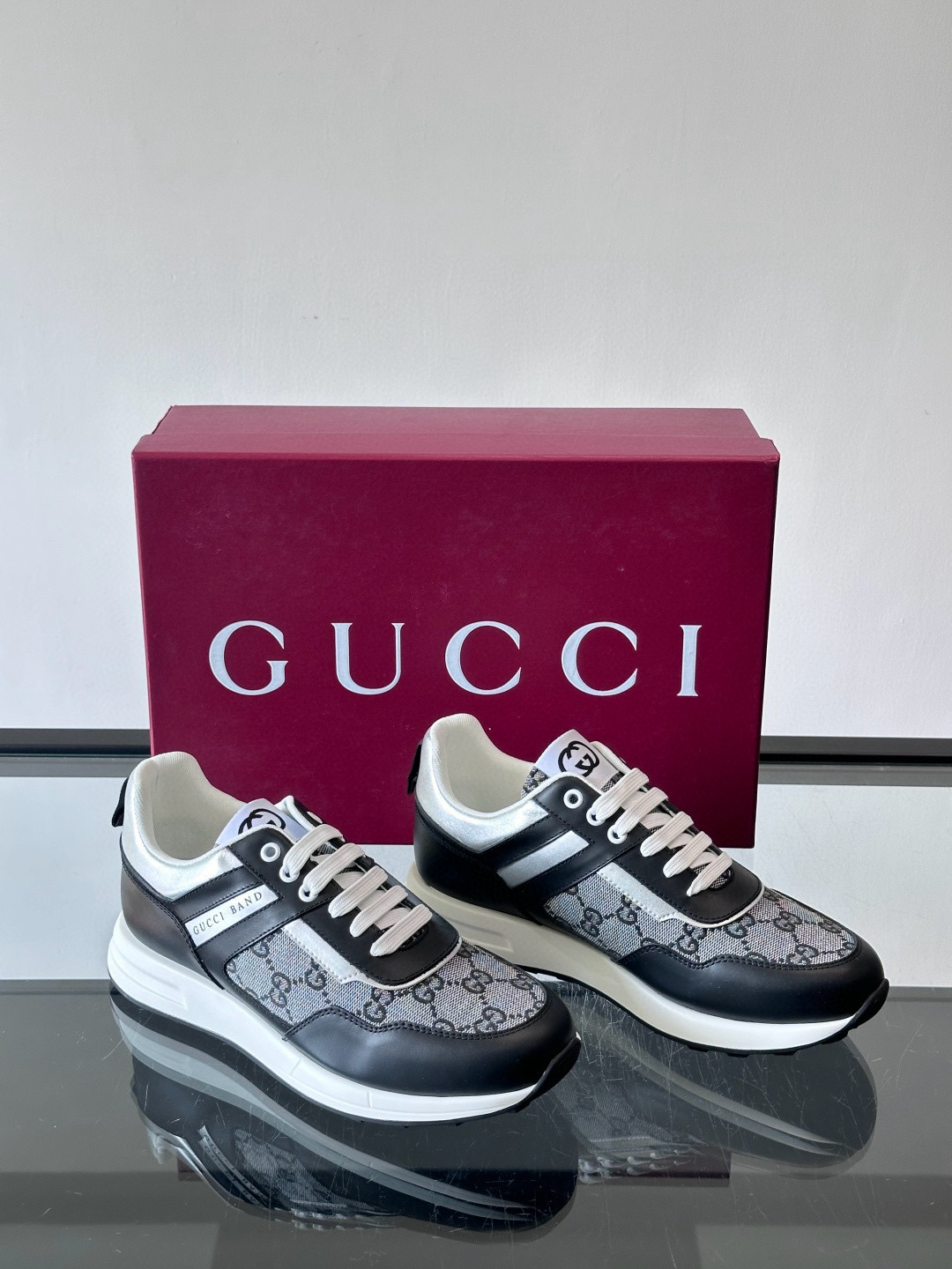 구찌 Gucci 스니커즈