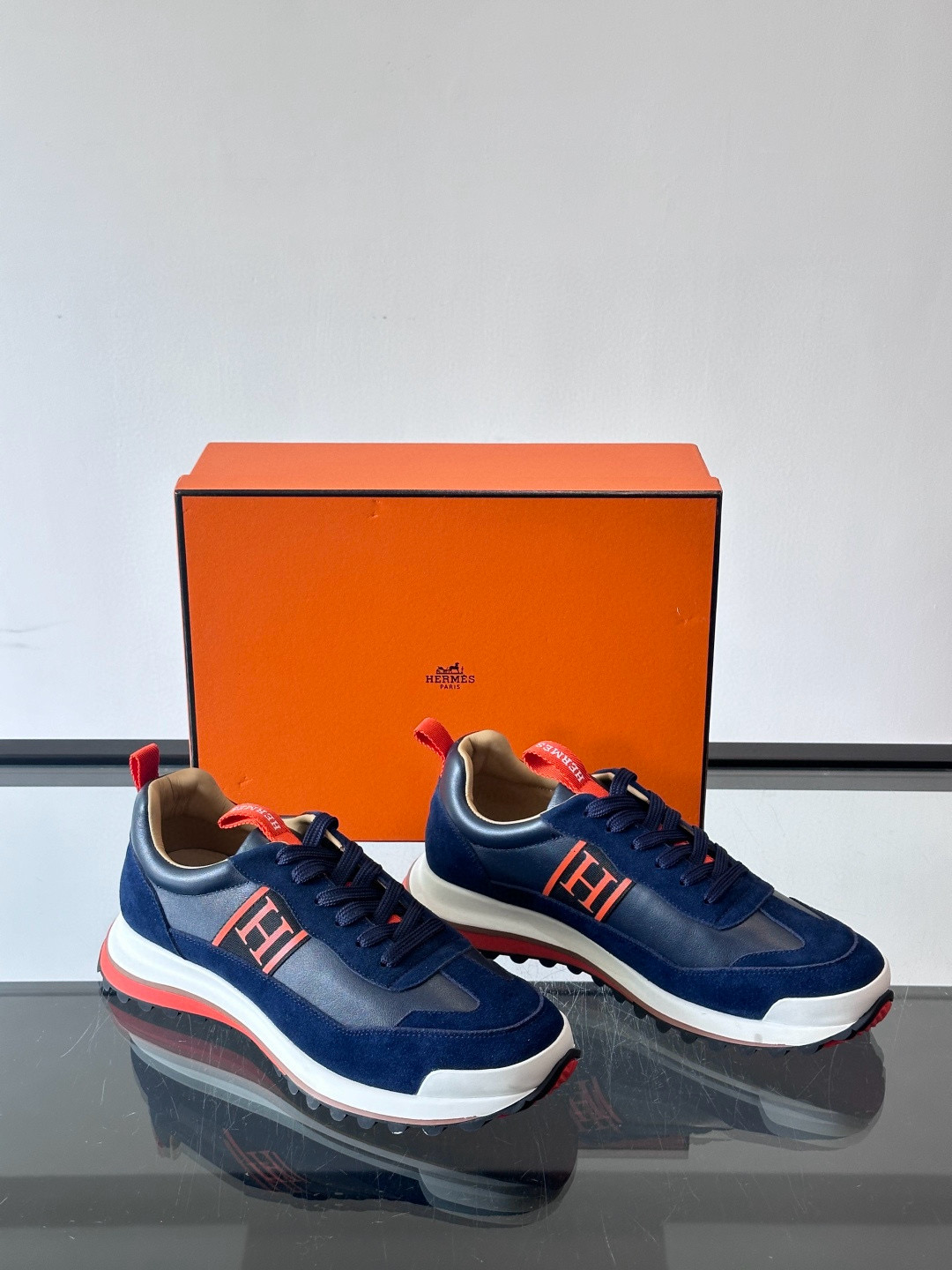 에르메스 Hermes Hugo 스니커즈