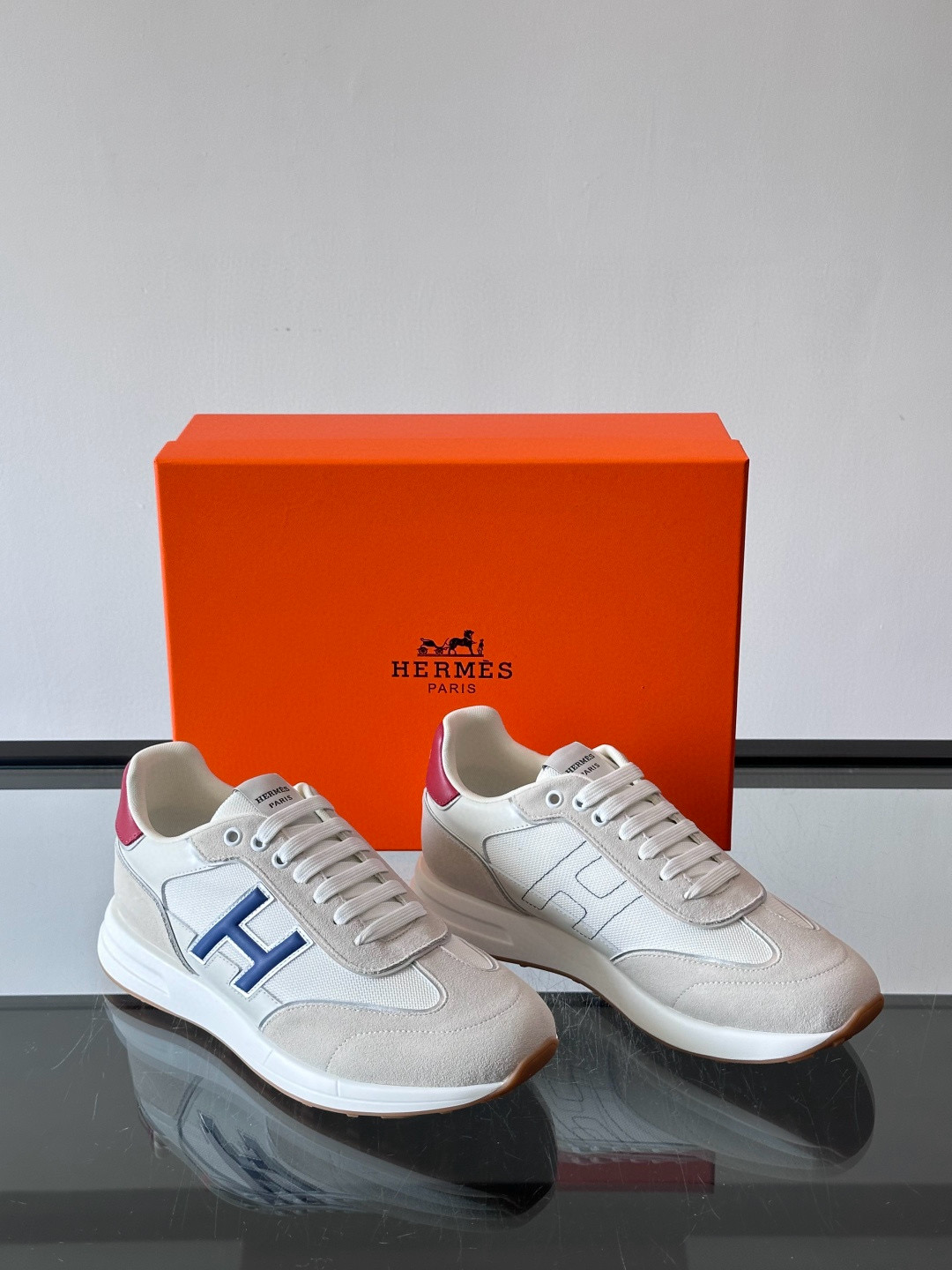 에르메스 Hermes 스니커즈