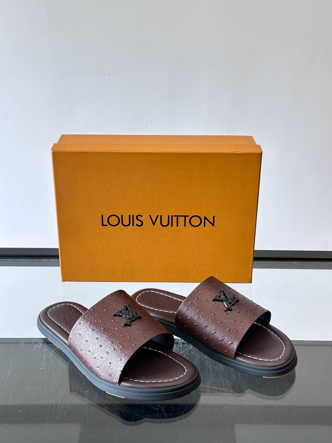 루이비통 Louis Vuitton Arrival 슬리퍼