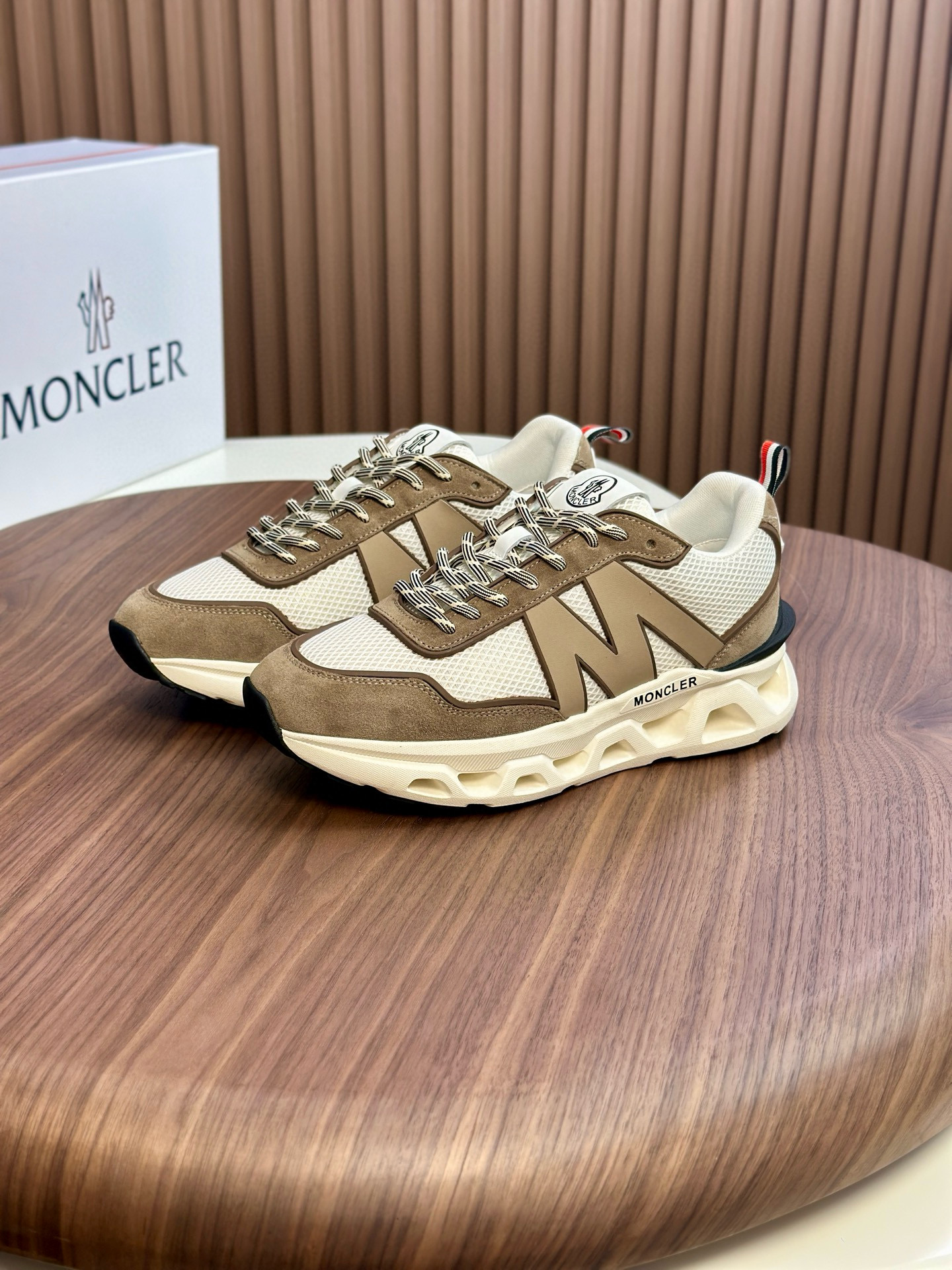 몽클레어 Moncler 스니커즈