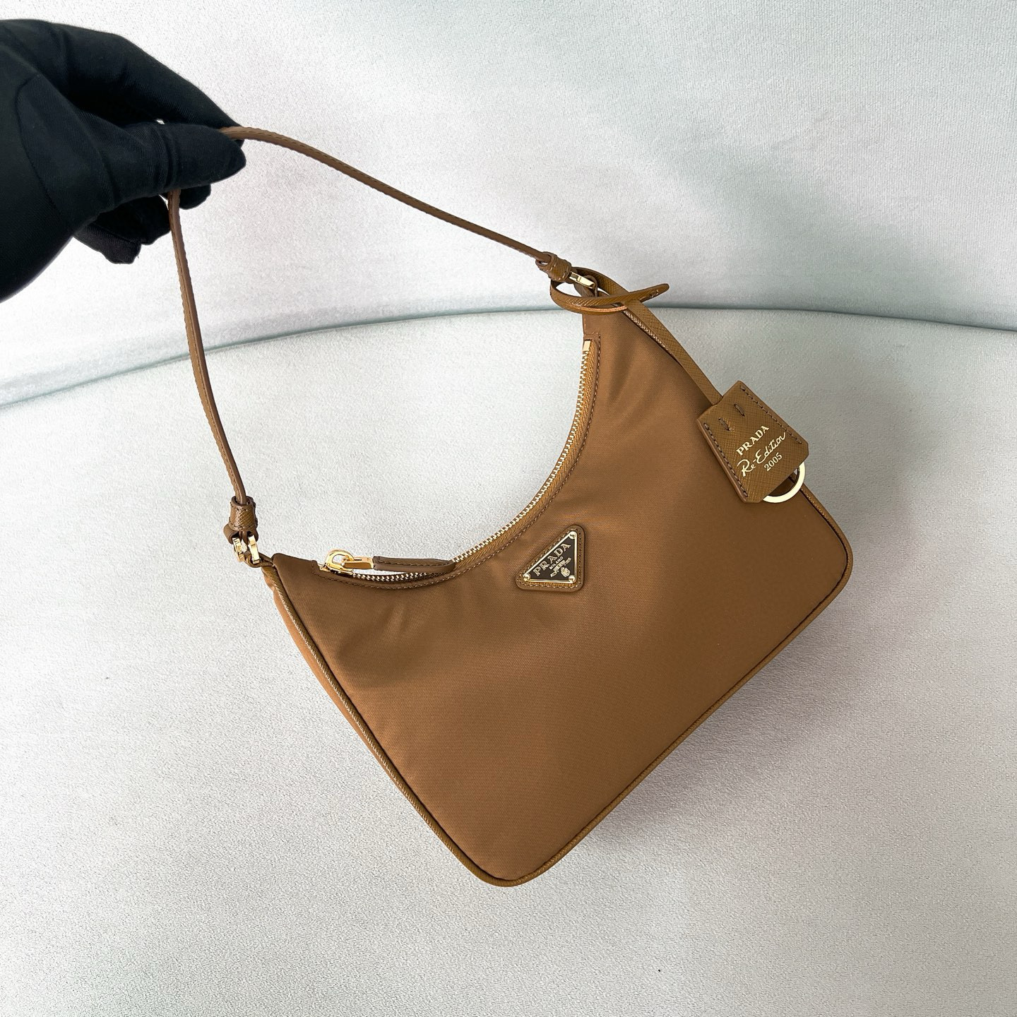 프라다 Prada 1N204M Hobo Re-Edition 2005 리나일론 미니백 Brandy 22cm