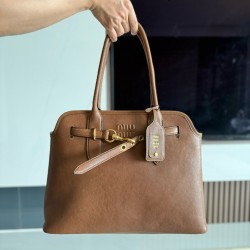 미우 미우 Miu Miu 5BG291 Aventure 나파 가죽 백 Tundra 31cm