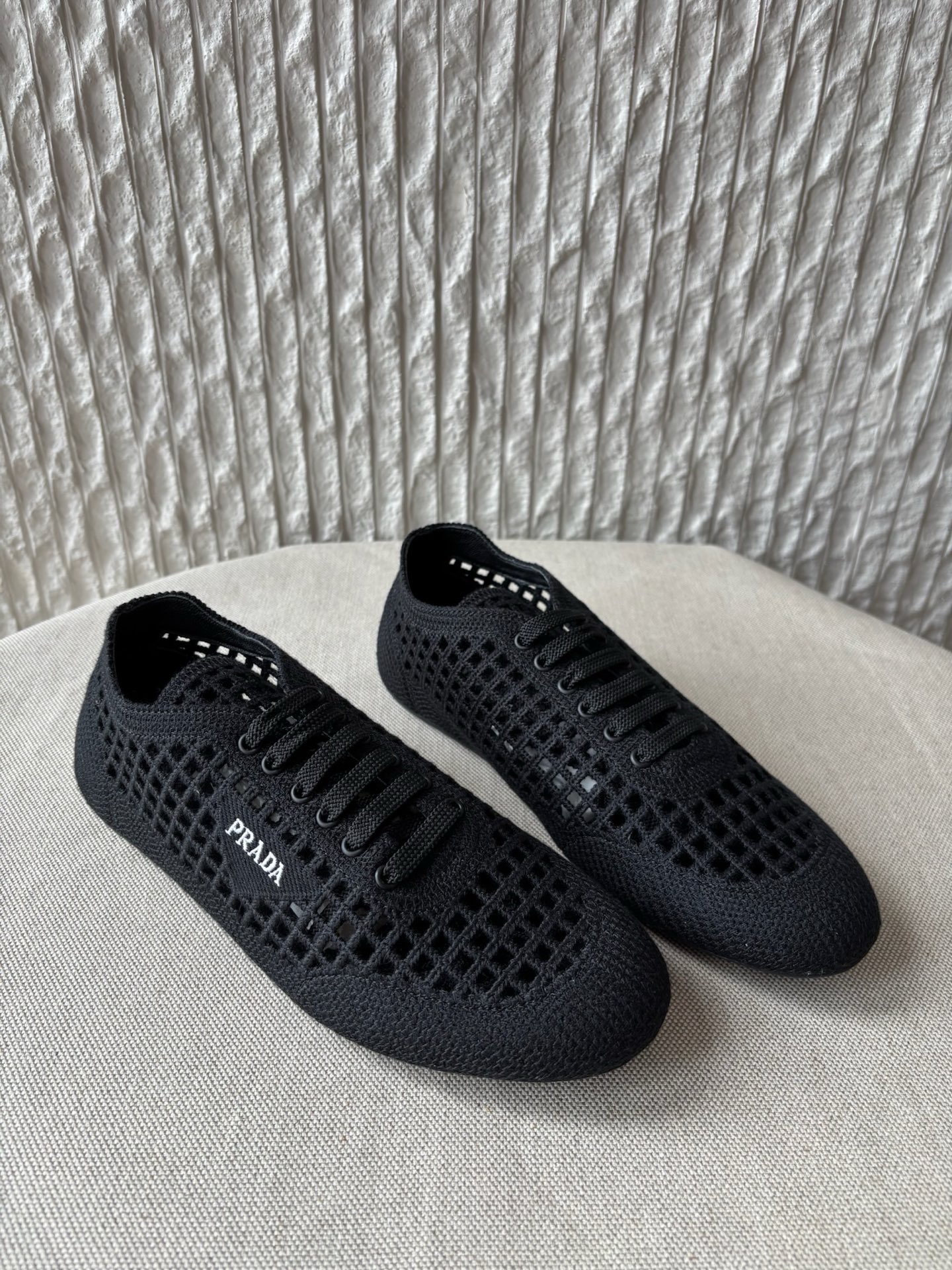 프라다 Prada Collapse Crochet Laced 스니커즈 Black