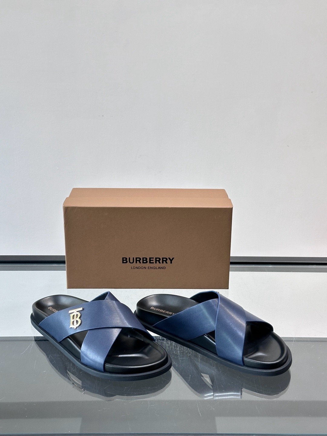 버버리 Burberry 슬리퍼