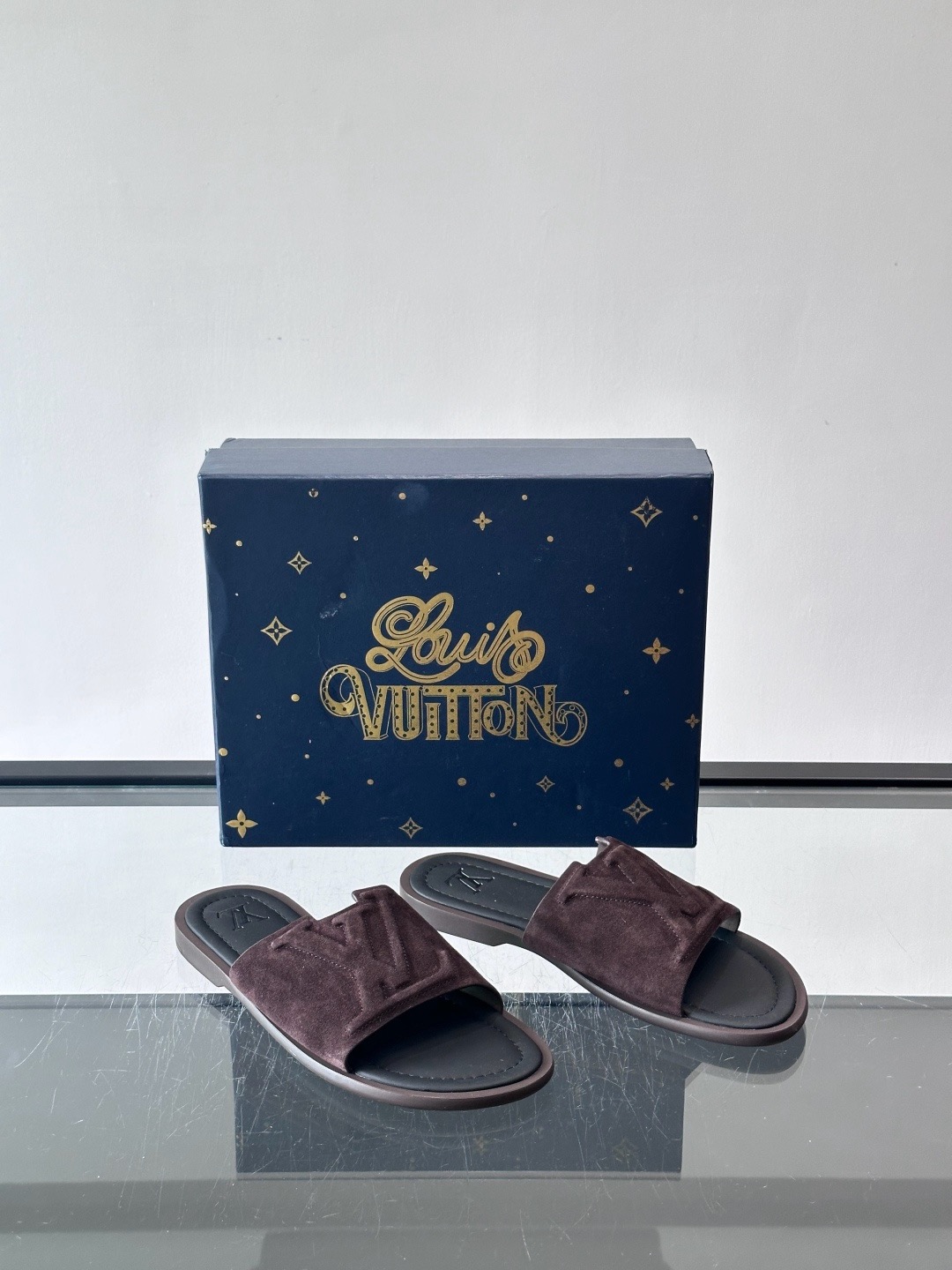 루이비통 Louis Vuitton Lsola 슬리퍼