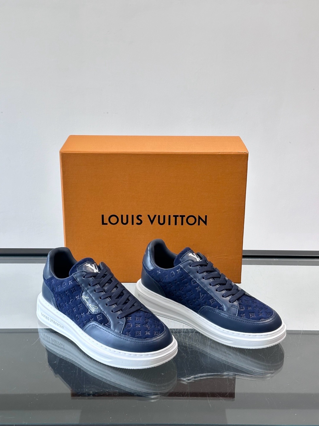 루이비통 Louis Vuitton Beverly Hills Monogram 스니커즈