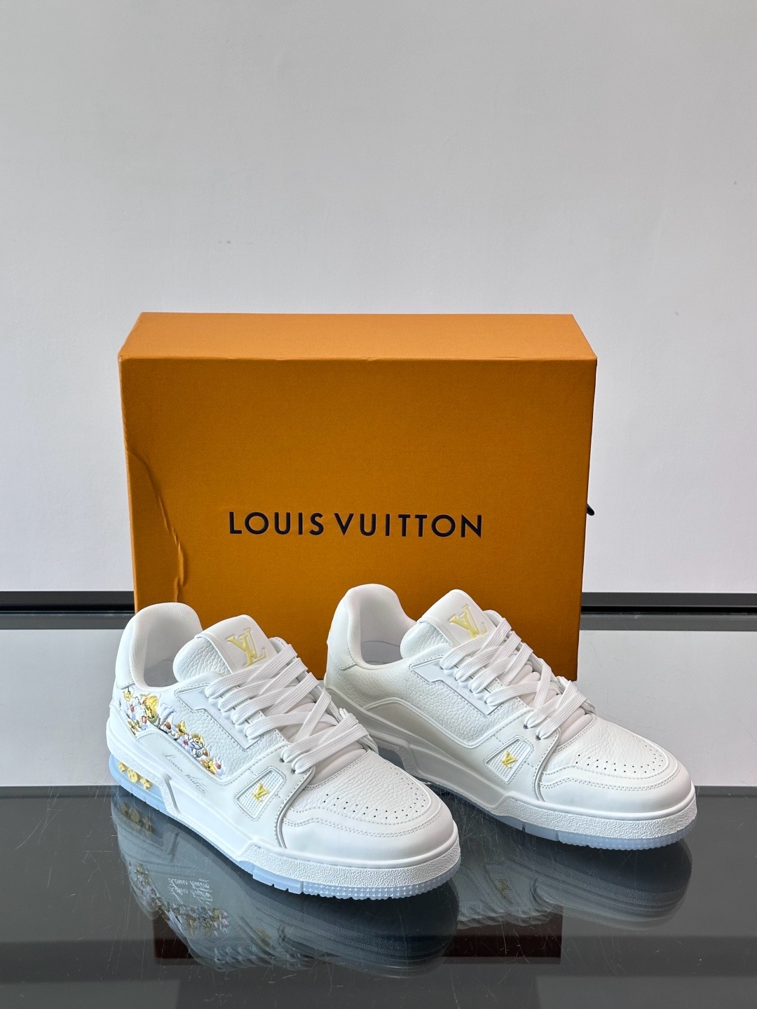 루이비통 Louis Vuitton Trainer 스니커즈