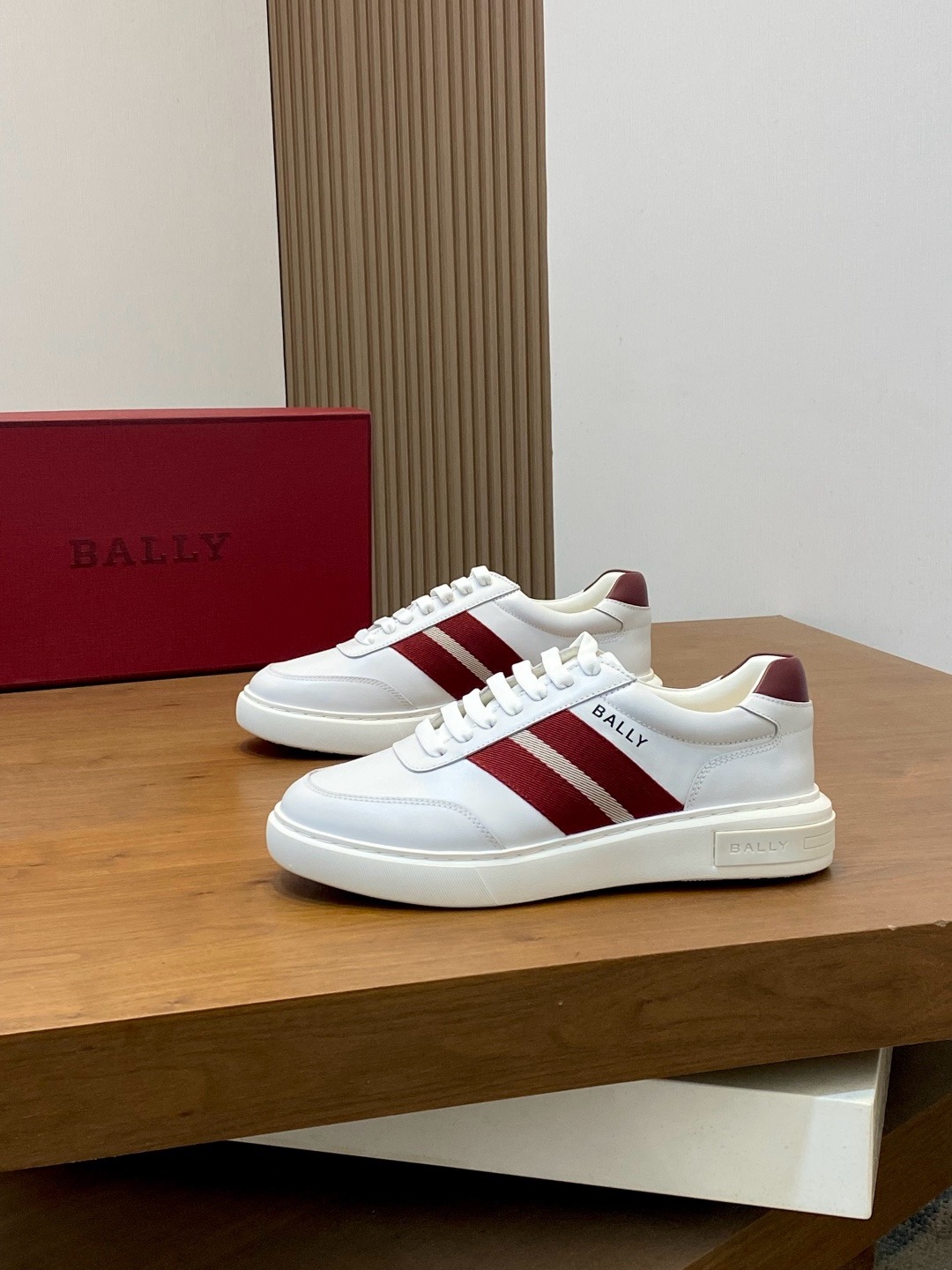 발리 Bally 스니커즈