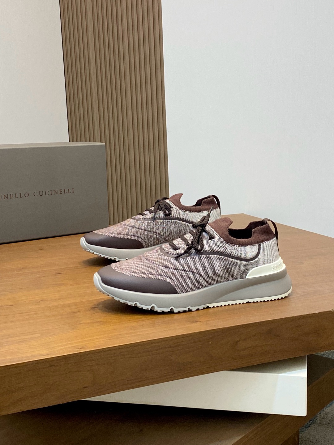 브루넬로 쿠치넬리 Brunello Cucinelli 스니커즈
