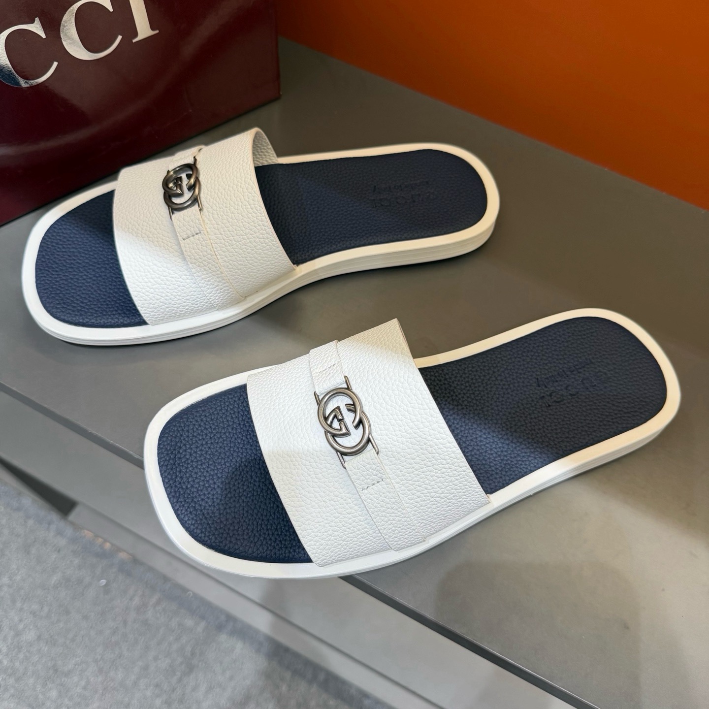 구찌 Gucci 슬리퍼