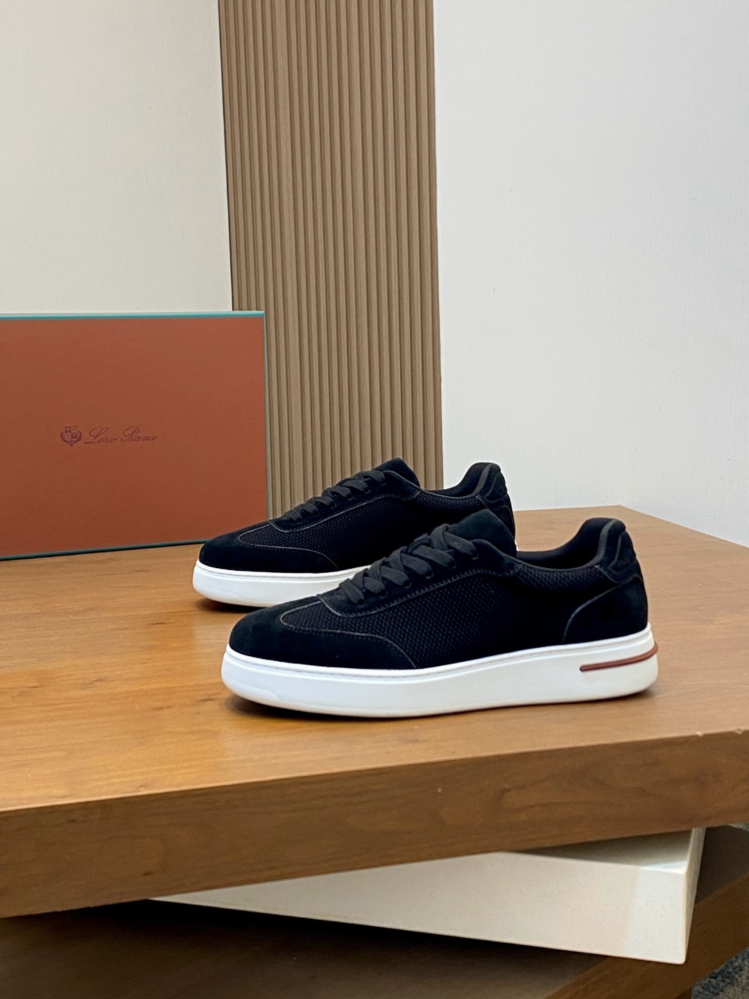 로로피아나 Loro Piana 스니커즈