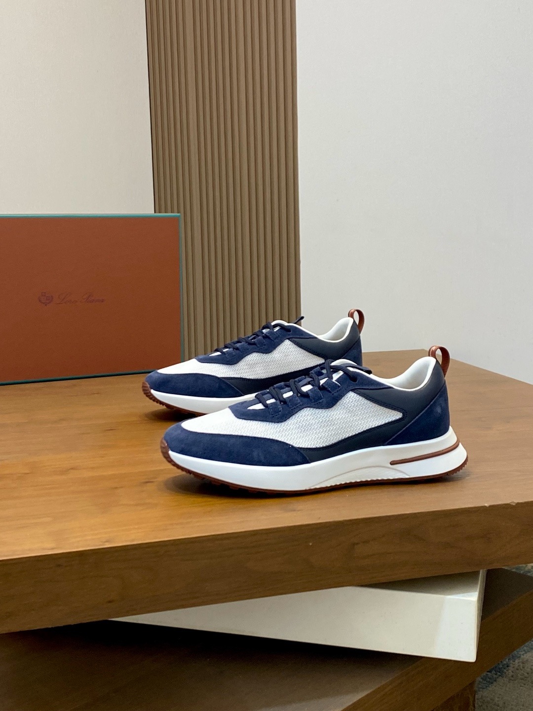 로로피아나 Loro Piana Week End Walk 스니커즈