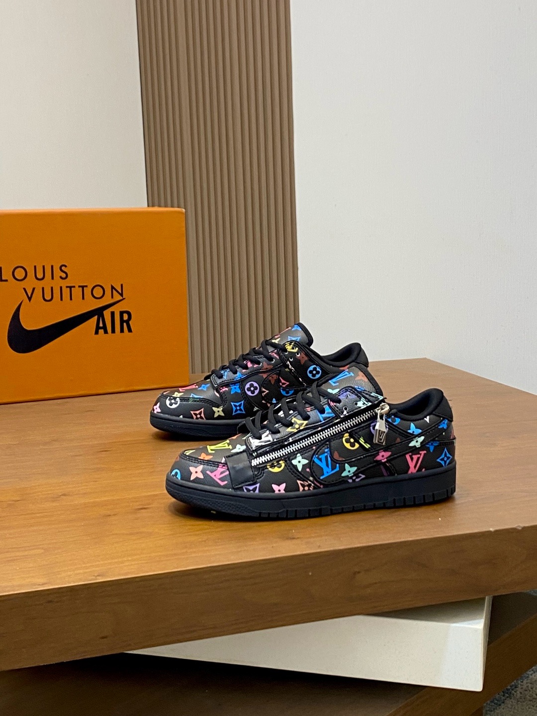 루이비통 Louis Vuitton x AIR 스니커즈