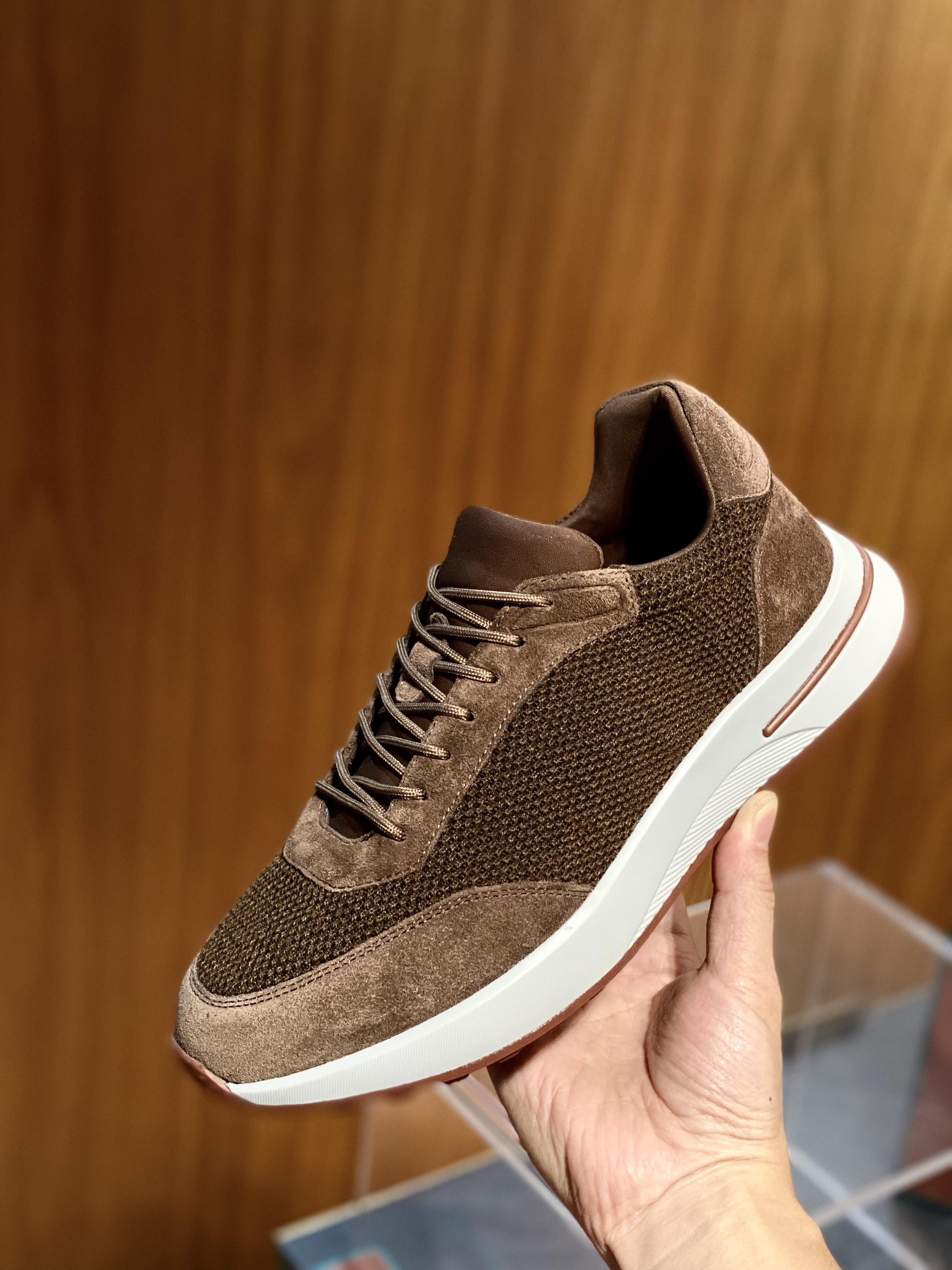 로로피아나 Loro Piana Week end Walk 스니커즈