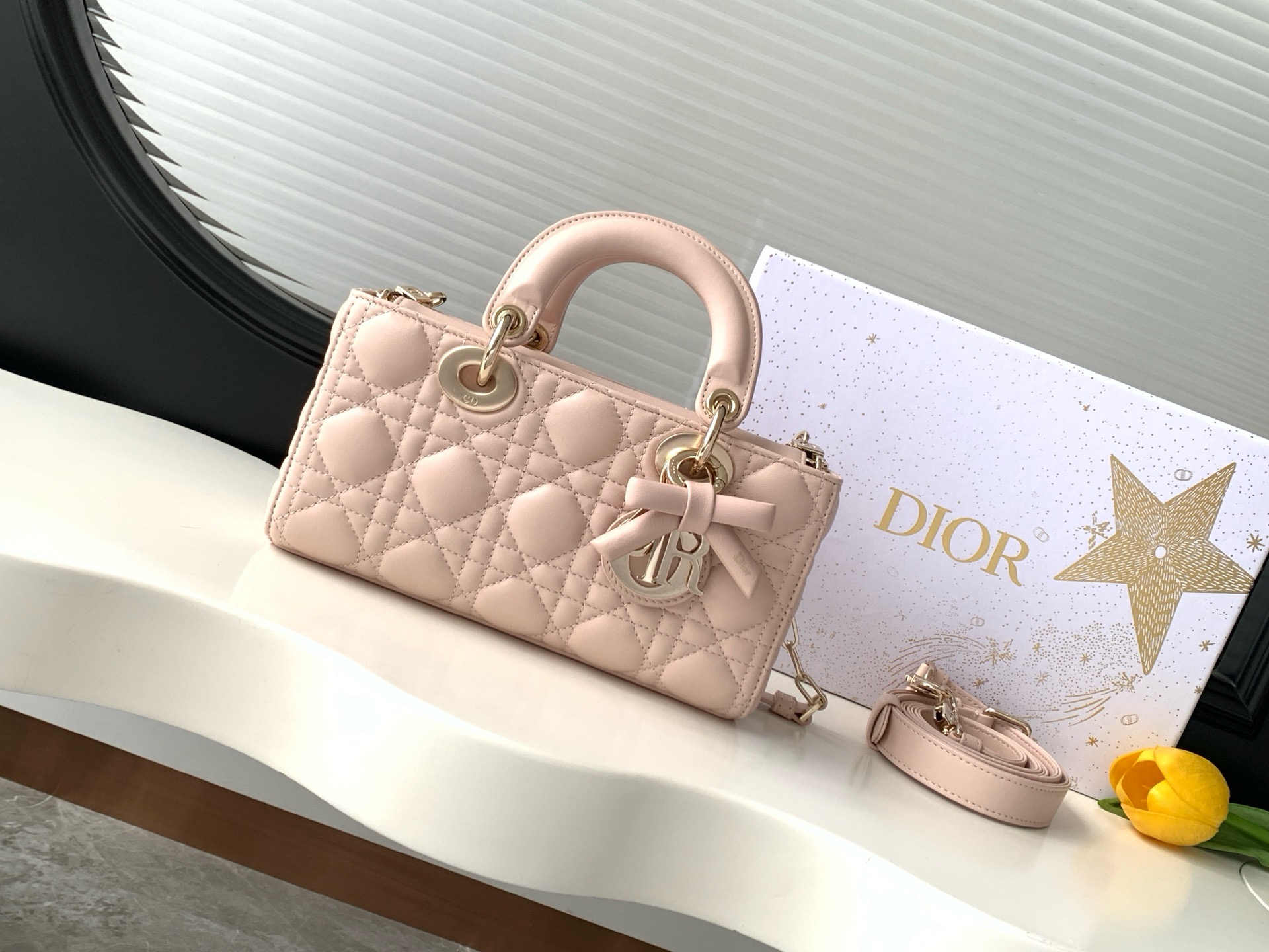 디올 Dior Small Lady D-Joy Bag Pink 22cm