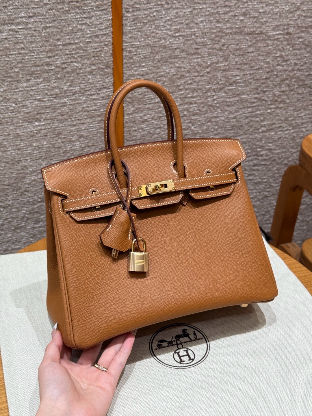 에르메스 Hermes Birkin 25cm Epsom 37 Gold/gold