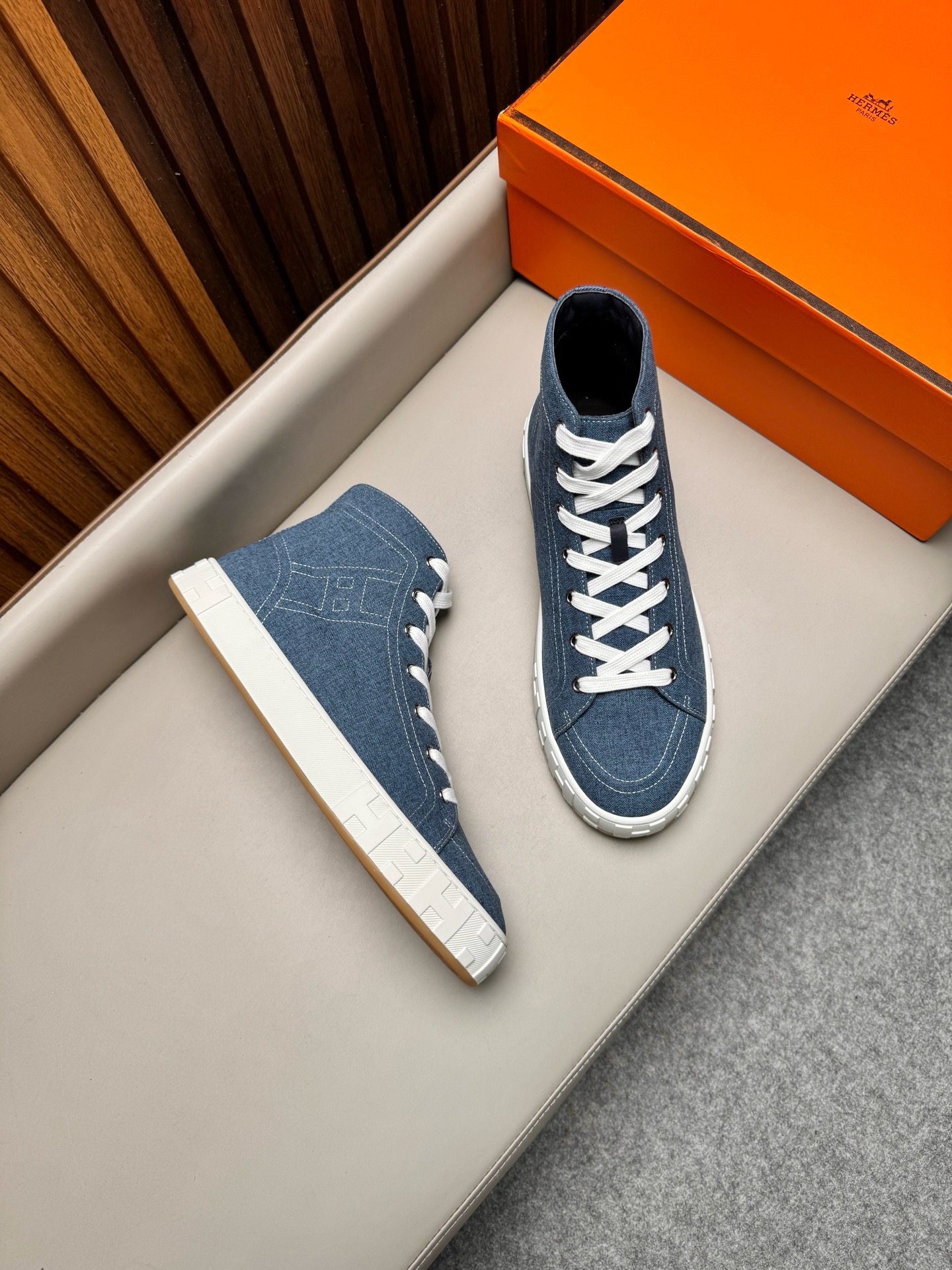 에르메스 Hermes Maxi 스니커즈