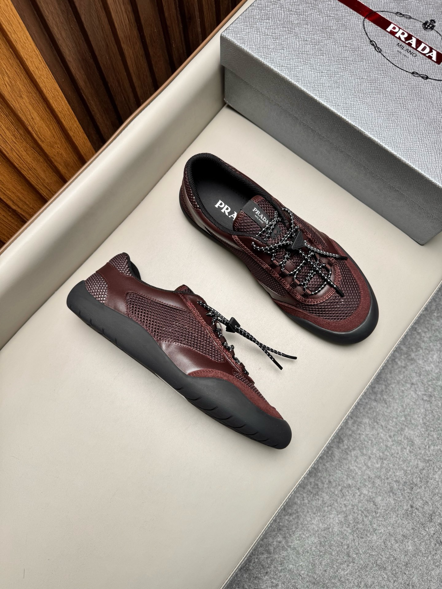 프라다 Prada Speedrock 스니커즈